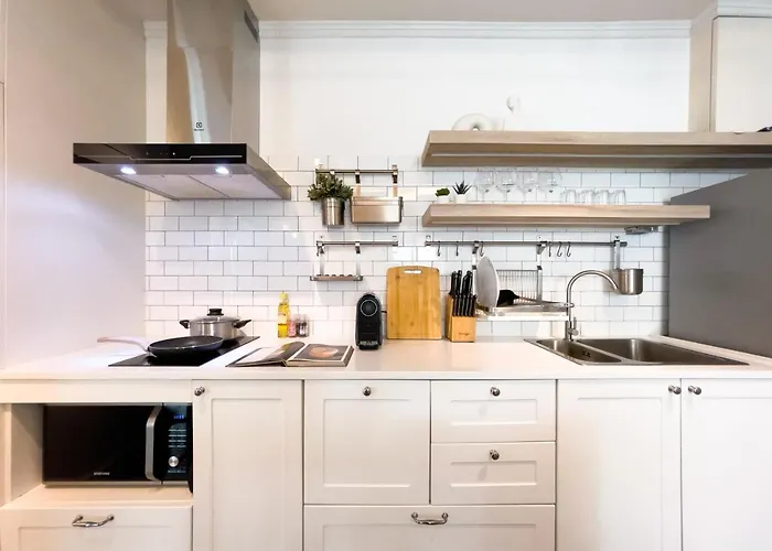 Prime Chidlom 50sqm L Large Kitchen L Walk To Bts L Wifi Casa vacanze Bangkok