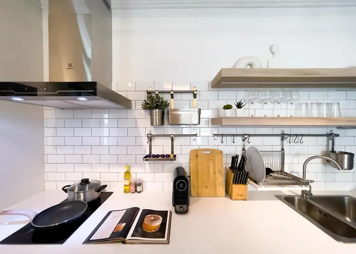 Casa vacanze Prime Chidlom 50sqm L Large Kitchen L Walk To Bts L Wifi *