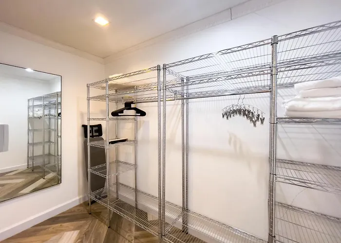 Prime Chidlom 50sqm L Large Kitchen L Walk To Bts L Wifi * Bangkok