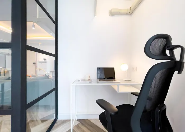 Prime Chidlom 50sqm L Large Kitchen L Walk To Bts L Wifi