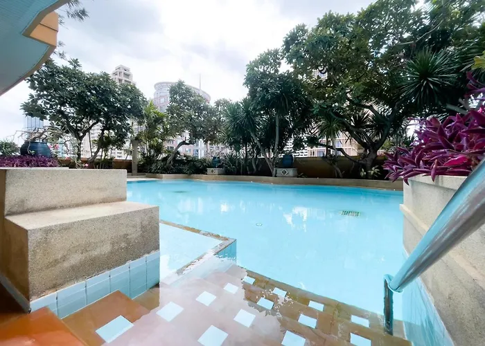 Prime Chidlom 50sqm L Large Kitchen L Walk To Bts L Wifi * Bangkok